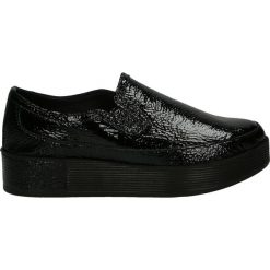 Półbuty - 5105R86 BLACK. Czarne półbuty damskie skórzane Venezia, sportowe. Za 269,00 zł.