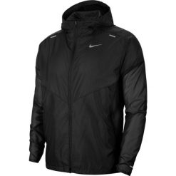 Nike Kurtka męska Windrunner XL, czarna. Czarne kurtki sportowe męskie Nike, xl, bez wzorów, z materiału, bez kaptura, outdoorowe. Za 443,00 zł.