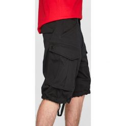 G-Star Raw - Szorty. Czarne spodenki i szorty męskie G-Star RAW, bez wzorów, z elastanu, retro. Za 399,90 zł.