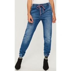 Jeansy jogger - Niebieski. Niebieskie jeansy męskie Reserved. Za 129,99 zł.