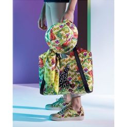 Torebka ze wzorem - 45 x 40 x 11 cm. Kapelusze damskie Cacharel, w paski, z poliesteru. W wyprzedaży za 219,95 zł.