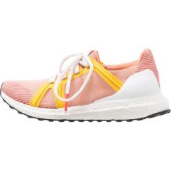 Buty sportowe damskie: adidas by Stella McCartney ULTRA BOOST Obuwie do biegania treningowe apricot rose/peach rose/super yellow