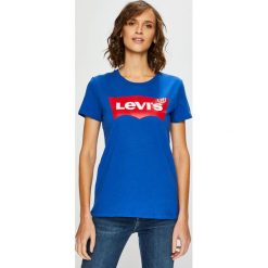 Levi's - Top. Niebieskie topy damskie marki Levi's®, s, z nadrukiem, z bawełny, z okrągłym kołnierzem. Za 99,90 zł.