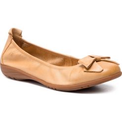 Baleriny JOSEF SEIBEL - Fenja 02 74802 133 220 Sand. Brązowe baleriny damskie marki Josef Seibel, bez wzorów, ze skóry, bez obcasa. Za 289,00 zł.
