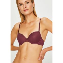 Dorina - Biustonosz Kendra. Różowe biustonosze bardotka Dorina, z elastanu. W wyprzedaży za 49,90 zł.