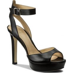 Rzymianki damskie: Sandały GUESS – Catory FLCTR1 LEA03 BLACK