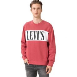 Levi's Bluza Czerwony. Czerwone bluzy męskie Levi's®, s, bez wzorów, z bawełny, vintage, bez kołnierzyka, bez rękawów, bez kaptura. Za 309,95 zł.