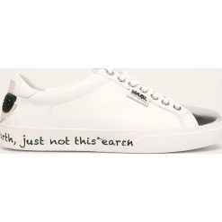 Karl Lagerfeld - Buty. Białe buty sportowe damskie KARL LAGERFELD, ze skóry. W wyprzedaży za 569,90 zł.