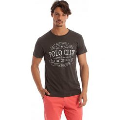 Koszulka w kolorze ciemnobrązowym. Pomarańczowe koszulki męskie Polo Club Men, m, z nadrukiem, z bawełny, z okrągłym kołnierzem, bez rękawów. W wyprzedaży za 62,95 zł.