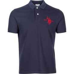 Koszulka polo w kolorze granatowym. Niebieskie koszulki męskie U.S. Polo Assn., s, z haftami, z bawełny, polo, bez rękawów. W wyprzedaży za 128,95 zł.