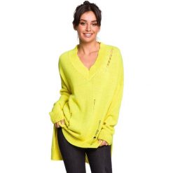 Sweter z dziurami - żółty. Żółte swetry damskie BE, s, bez wzorów, prążkowane, bez rękawów, bez kaptura. Za 159,00 zł.