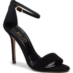 Sandały LIU JO - Daisy 02 S69007 P0021 Black 22222. Czarne klapki damskie Liu Jo, z aplikacjami, ze skóry, bez obcasa, na obcasie. Za 1259,00 zł.