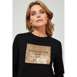 Bluza z napisem. Czarne bluzy damskie Moodo, s, z napisami, z bawełny, z długim rękawem, długie, bez kaptura. Za 79,99 zł.