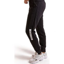 THE NORTH FACE WOMENS LIGHT PANTS > 0A3RYIJK31. Spodnie damskie The North Face, s. W wyprzedaży za 199,99 zł.