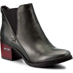 Botki CARINII - B3705 H87-000-POL-861. Szare botki damskie skórzane Carinii. W wyprzedaży za 219,00 zł.