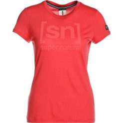 Super.natural ESSENTIAL TEE Tshirt z nadrukiem clove red/blooming. Czerwone t-shirty damskie marki super.natural, s, z nadrukiem, z poliesteru. Za 169,00 zł.
