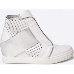 Buty sportowe damskie: CheBello – Buty