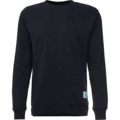 Calvin Klein Jeans MONOGRAM LOGO CREW NECK Bluza blue. Niebieskie bluzy męskie Calvin Klein Jeans, m, z bawełny. Za 379,00 zł.