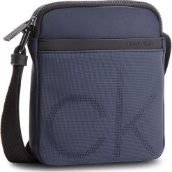 Saszetka CALVIN KLEIN - Ck Point Mini Report K50K503868 443. Niebieskie torby męskie skórzane Calvin Klein, bez wzorów, ze skóry ekologicznej, młodzieżowe. W wyprzedaży za 259,00 zł.