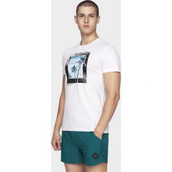 T-shirt męski. T-shirty męskie xl, bez wzorów, z bawełny, bez kołnierzyka. W wyprzedaży za 34,99 zł.