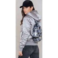 Plecaki damskie: Cheap Monday Plecak worek Still Pack Gym – Grey,Silver
