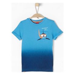 S.Oliver T-Shirt Chłopięcy 104/110 Niebieski. Niebieskie t-shirty chłopięce marki S.Oliver, z nadrukiem, z bawełny, z krótkim rękawem. Za 60,00 zł.