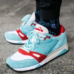 Buty Diadora S8000 Nylon Italia "Marine Blue" (170470-C6601). Niebieskie buty sportowe męskie Diadora, z zamszu, bez zapięcia. Za 314,99 zł.