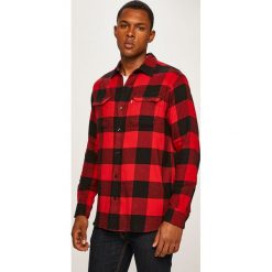 Levi's - Koszula. Czerwone koszule męskie Levi's®, s, bez wzorów, z elastanu, klasyczne, z klasycznym kołnierzykiem, z długim rękawem. W wyprzedaży za 159,90 zł.