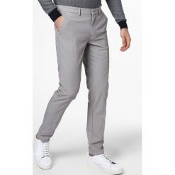 BOSS - Chinosy męskie – Kaito1, szary. Szare spodnie męskie Boss, m, bez wzorów, z bawełny. Za 599,95 zł.
