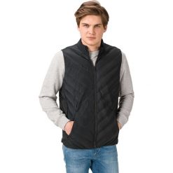 Nike Kamizelka Czarny. Czarne płaszcze męskie Nike, na wiosnę, xl, bez wzorów, z poliesteru, bez kaptura. Za 748,95 zł.