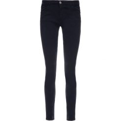 Jeansy Skinny Fit Emporio Armani 6G2J28 2N74Z 0927. Niebieskie jeansy damskie Emporio Armani. W wyprzedaży za 379,00 zł.