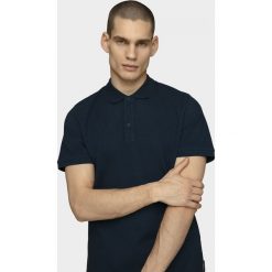 Koszulka polo męska TSM626 - ciemny granat - Outhorn. Koszulki męskie Outhorn, m, bez wzorów, polo, bez rękawów. W wyprzedaży za 49,99 zł.