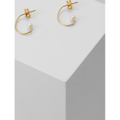 Vibe Harsløf Kolczyki goldcoloured. Czerwone kolczyki damskie Vibe Harsløf. Za 579,00 zł.