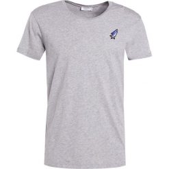 T-shirty męskie z nadrukiem: CLOSED Tshirt z nadrukiem grau