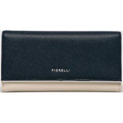 Fiorelli - Portfel. Czarne portfele damskie Fiorelli, bez wzorów, ze skóry ekologicznej. W wyprzedaży za 159,90 zł.