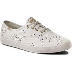 Tenisówki KEDS - Ch Mini Bird WF566421 Cream/Navy. Białe półbuty damskie Keds, bez wzorów, z gumy, bez zapięcia. W wyprzedaży za 149,00 zł.