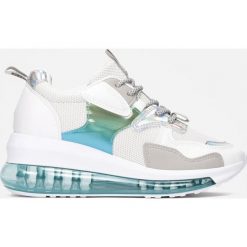 Biało-Szare Sneakersy Sicalis. Białe sneakersy damskie Born2be. Za 129,99 zł.