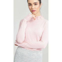 Jasnoróżowy Sweter Remember. Czerwone swetry klasyczne damskie marki other, na jesień, m. Za 59,99 zł.