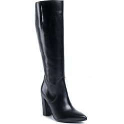 Kozaki SOLO FEMME - 14147-A2-H06/000-51-00 Czarny. Czarne kozaki damskie Solo Femme, ze skóry, bez obcasa, na obcasie, bez zapięcia. W wyprzedaży za 459,00 zł.