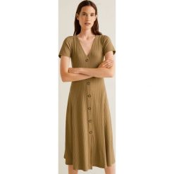 Mango - Sukienka Vescarei. Brązowe sukienki na komunię Mango, na co dzień, l, z elastanu, casualowe, midi, rozkloszowane. Za 139,90 zł.
