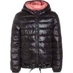 Sisley Kurtka przeciwdeszczowa black. Czarne kurtki dziewczęce marki Sisley, z materiału. W wyprzedaży za 199,20 zł.