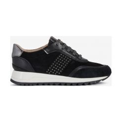 Geox Tabelya Tenisówki Czarny. Czarne trampki i tenisówki damskie Geox, bez wzorów, ze skóry, bez zapięcia. Za 585,95 zł.