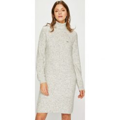 Lacoste - Sukienka. Szare sukienki damskie Lacoste, na co dzień, m, bez wzorów, z wełny, casualowe, z golfem, z długim rękawem, długie, mini, proste. W wyprzedaży za 549,90 zł.