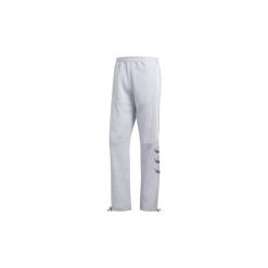 Spodnie treningowe adidas Spodnie dresowe Tourney Trefoil. Szare spodnie dresowe męskie marki Adidas, s, z dresówki. Za 329,00 zł.