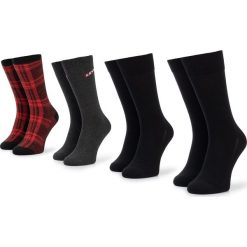 Zestaw 4 par wysokich skarpet męskich LEVI'S - 37157-0087 Red 072. Szare skarpetki męskie bez wzorów, z elastanu. Za 99,99 zł.
