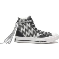 Converse Chuck 70 VLTG Tenisówki Czarny Biały. Czarne trampki i tenisówki damskie Converse, bez wzorów, z materiału, bez zapięcia. Za 533,95 zł.