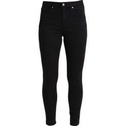 Topshop SIDNEY Jeans Skinny Fit black. Czarne rurki damskie marki Topshop, z elastanu. Za 229,00 zł.