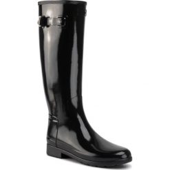 Kalosze Hunter Original Refined Gloss WFT1071RGL. Czarne kalosze damskie Hunter, bez wzorów. W wyprzedaży za 559,00 zł.