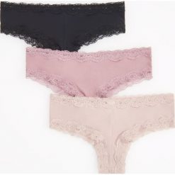 Majtki hipster 3 pack - Czarny. Czarne majtki damskie Reserved, s. Za 49,99 zł.