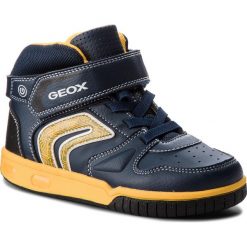 Sneakersy GEOX - J Gregg B J8447B 05414 C4054 D Navy/Yellow. Niebieskie trampki chłopięce Geox, bez wzorów, ze skóry ekologicznej, bez zapięcia. W wyprzedaży za 219,00 zł.